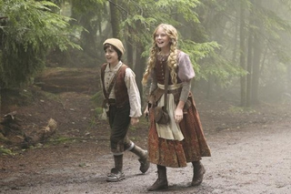 Illustration for article titled Once Upon a Time 1x08, "True North" Pictures